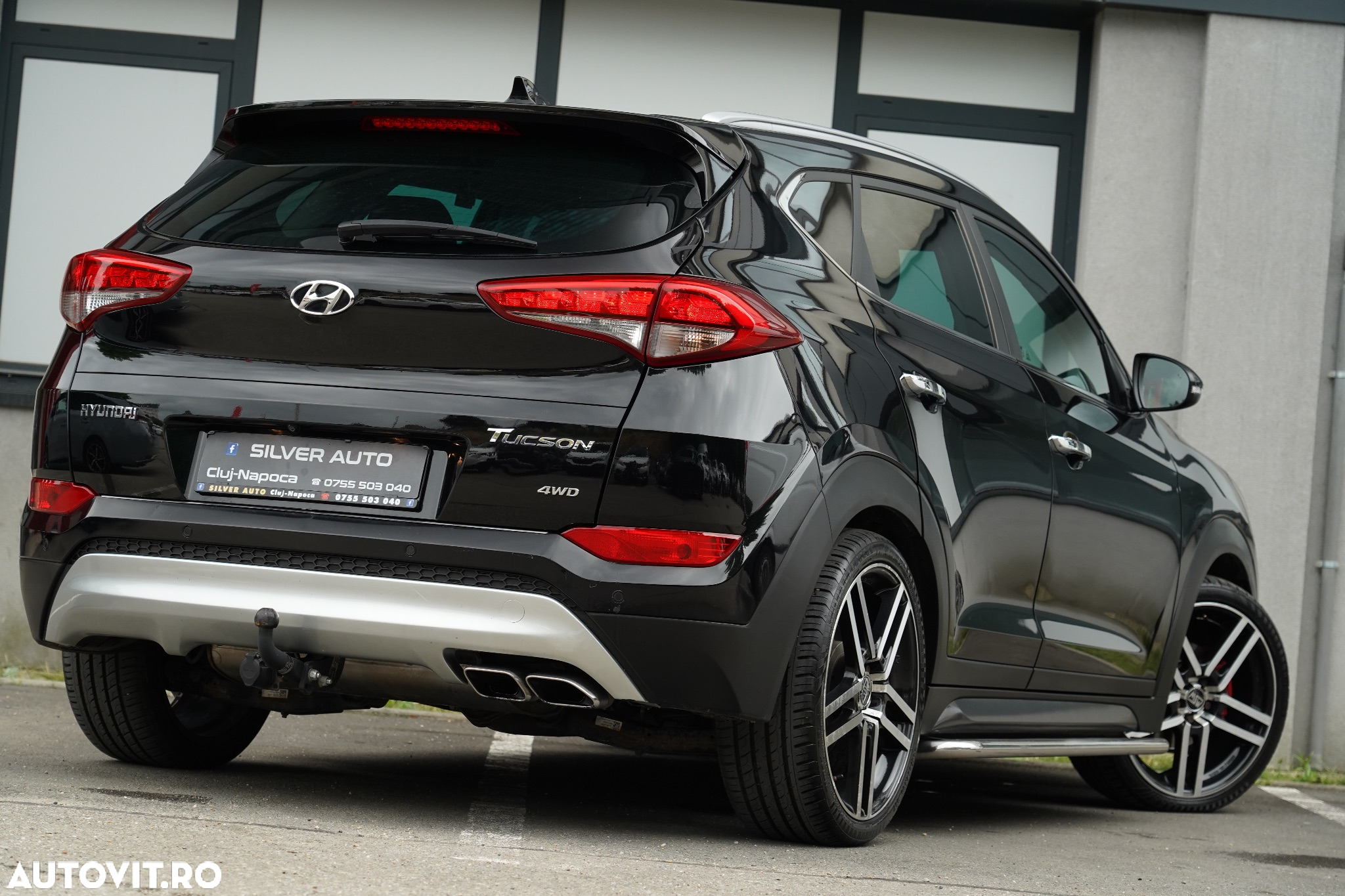 Hyundai Tucson 2.0 CRDI 4WD 6MT Premium - 28