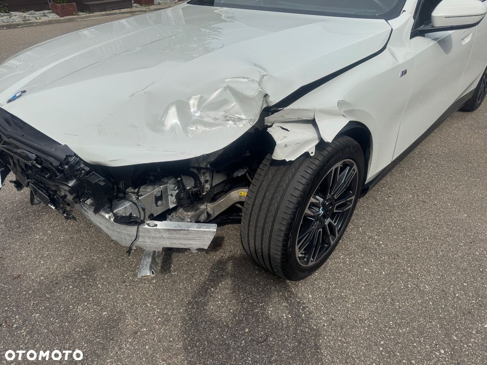 BMW Seria 5 - 35