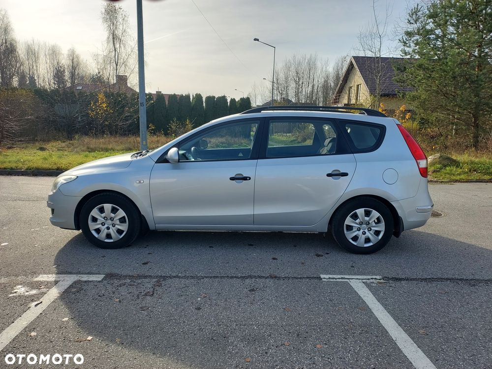 Hyundai i30 1.6 CRDi Comfort - 3