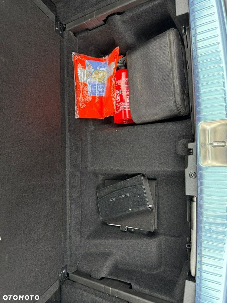 Mercedes-Benz Klasa E - 34