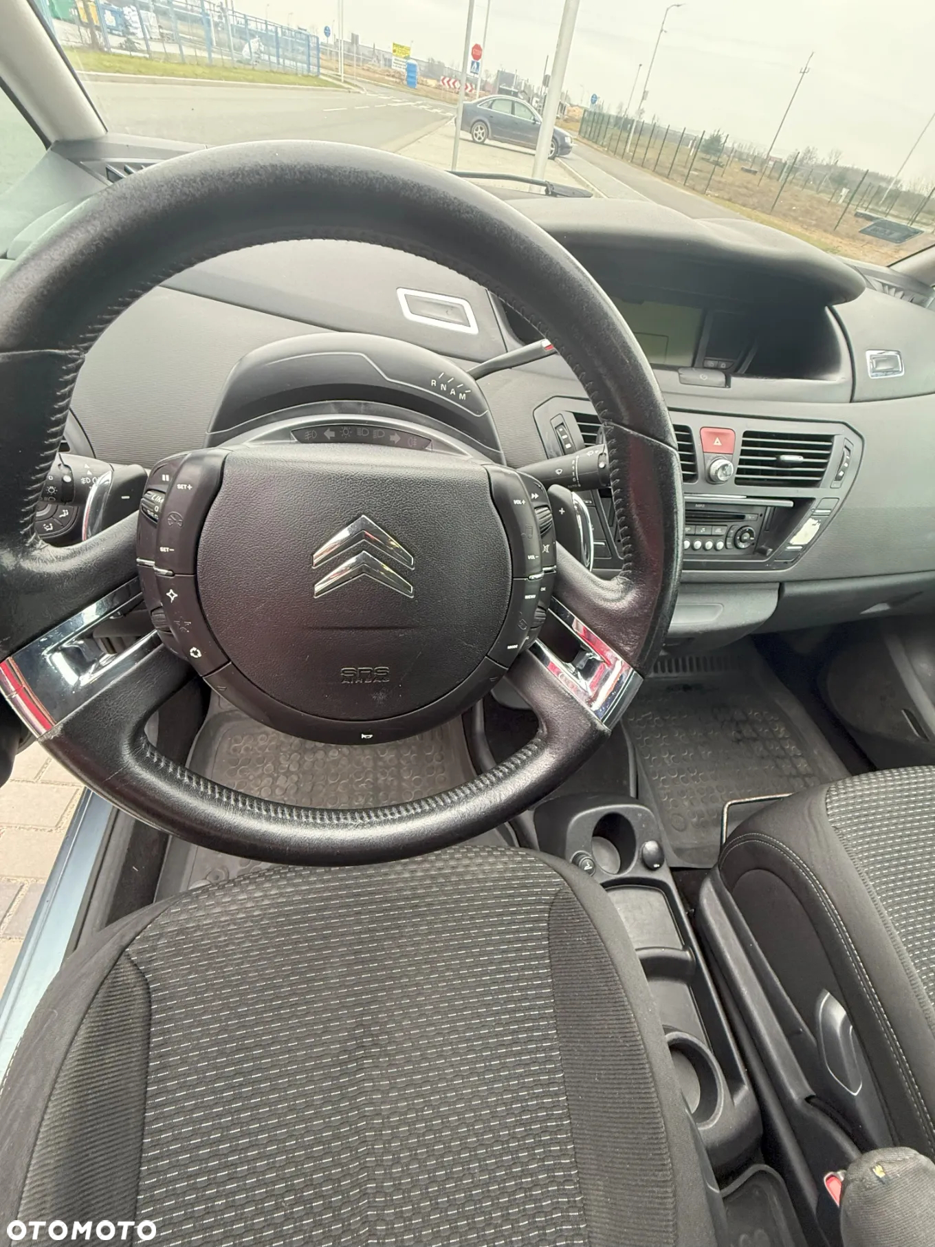 Citroën C4 Grand Picasso 2.0i Exclusive MCP - 17