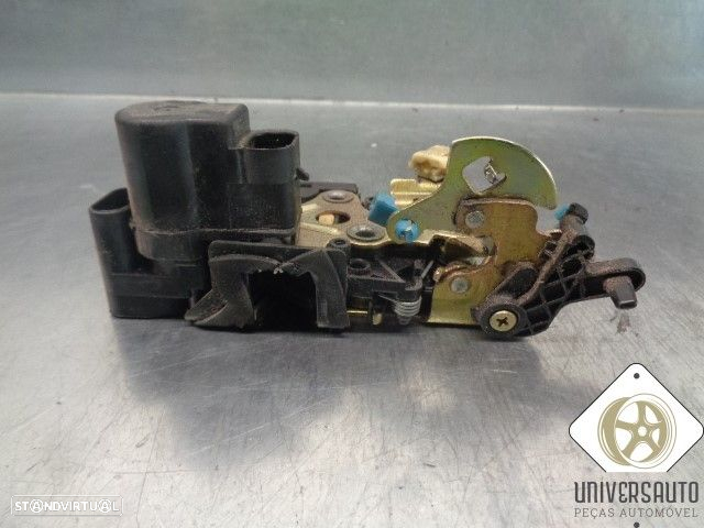 FECHADURA PORTA TRASEIRA ESQUERDA CHEVROLET AVEO / KALOS SEDAN 2006 - 2