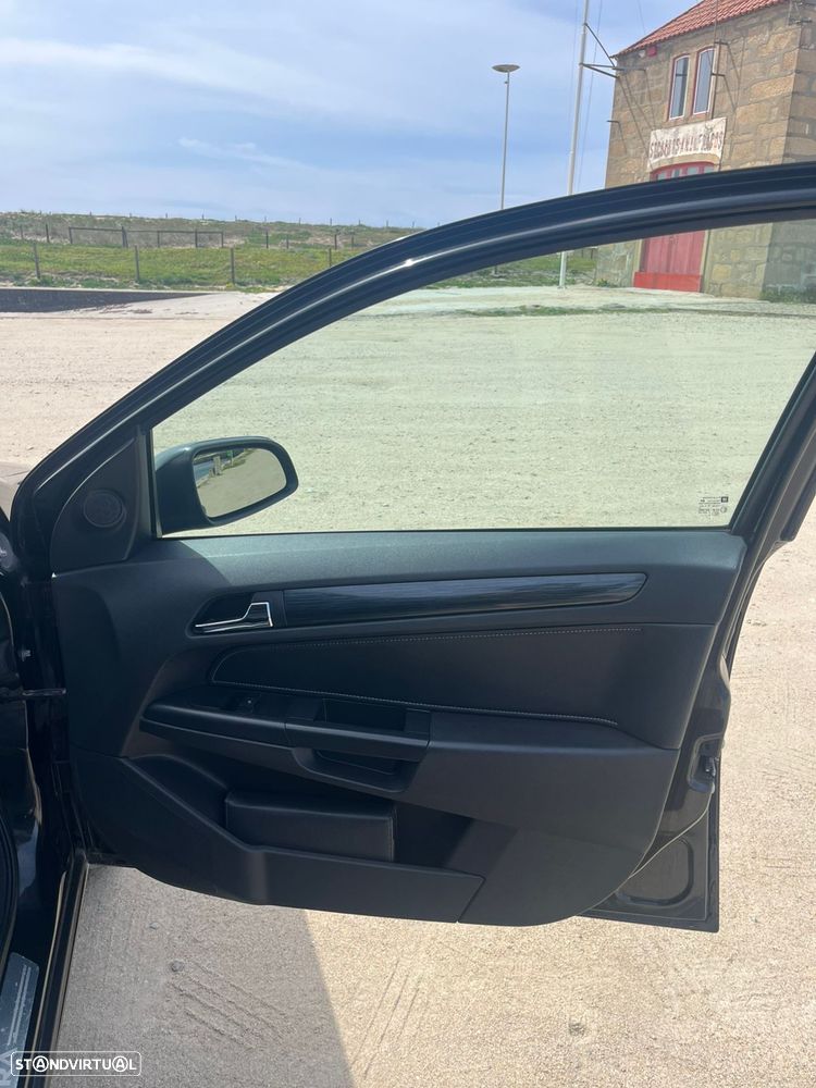 Opel Astra 1.4 Cosmo - 21