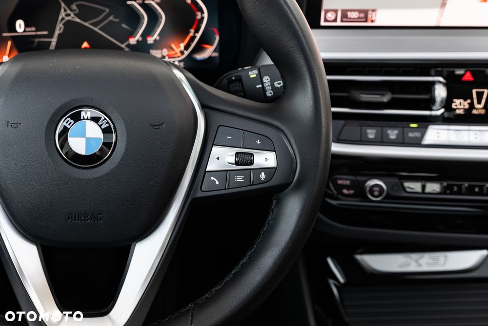BMW X3 sDrive18d Advantage - 20