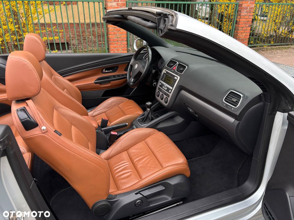 Volkswagen Eos - 19