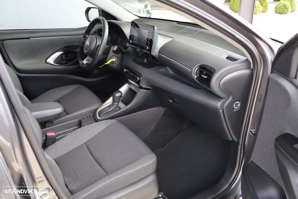 Toyota Yaris 1.5 HDF Comfort - 12