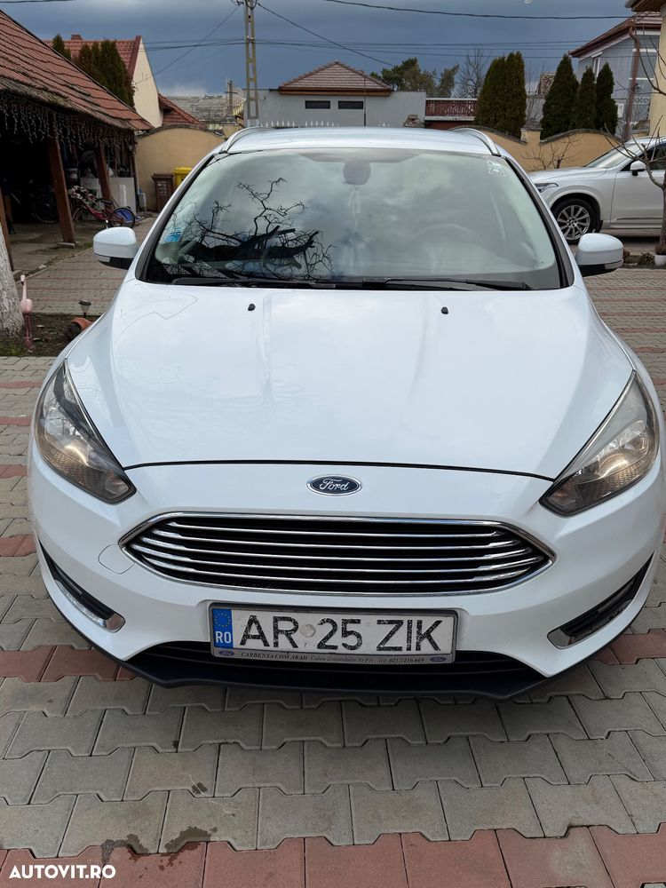 Ford Focus 1.0 EcoBoost Titanium - 1