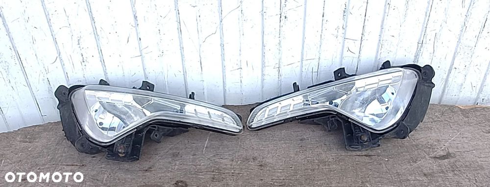KIA SPORTAGE III 10-15 HALOGEN