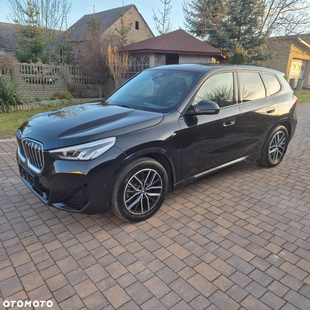 BMW iX1 xDrive30 M Sportpaket