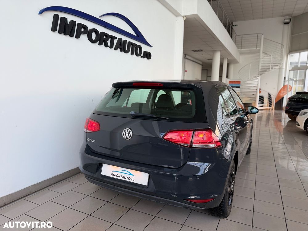 Volkswagen Golf 1.2 TSI BlueMotion Technology Trendline - 9