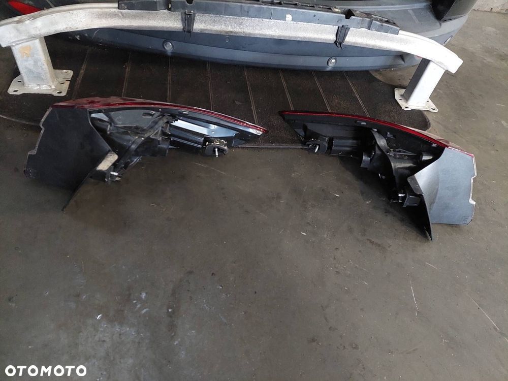 KOMPLETNY TYŁ KLAPA BAGAŻNIKA ZDERZAK LAMPY MEGANE III KOMBI TEB66 - 3