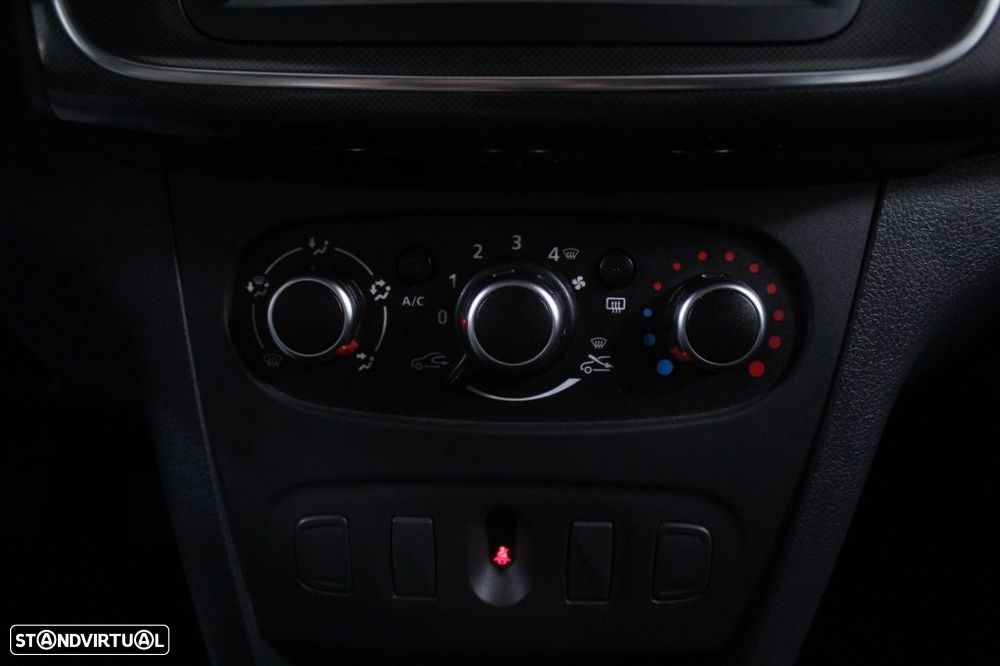 Dacia Sandero 1.5 Blue dCi Comfort - 27