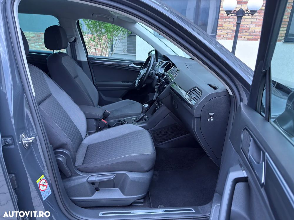 Volkswagen Tiguan - 15