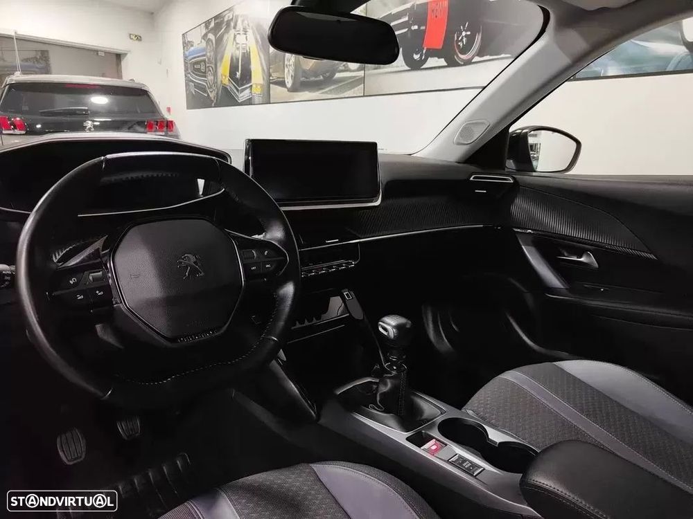 Peugeot 2008 1.2 PureTech Allure - 35
