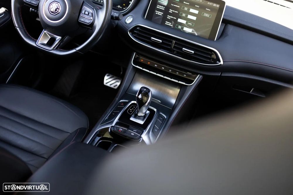 MG EHS 1.5T-GDI Luxury - 28