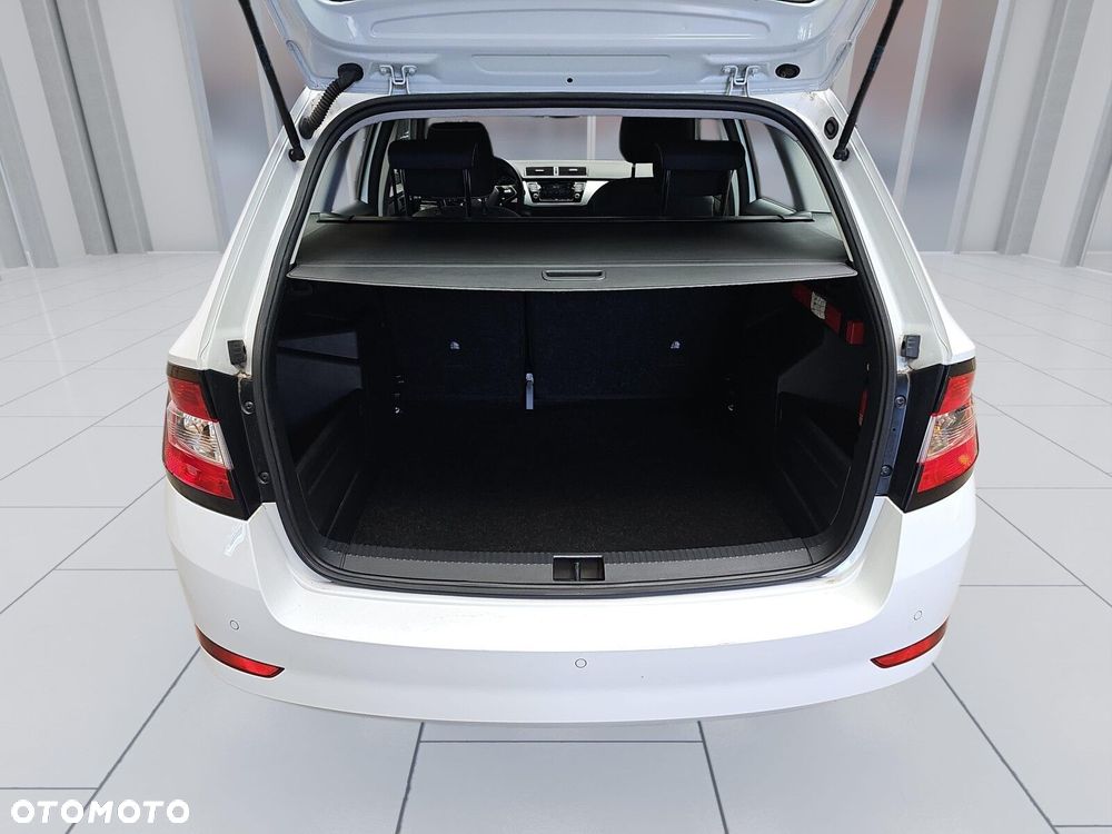 Skoda Fabia 1.0 TSI Ambition - 19