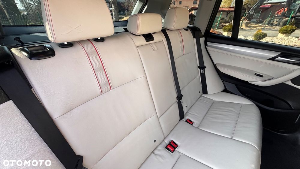 BMW X3 xDrive20d - 14