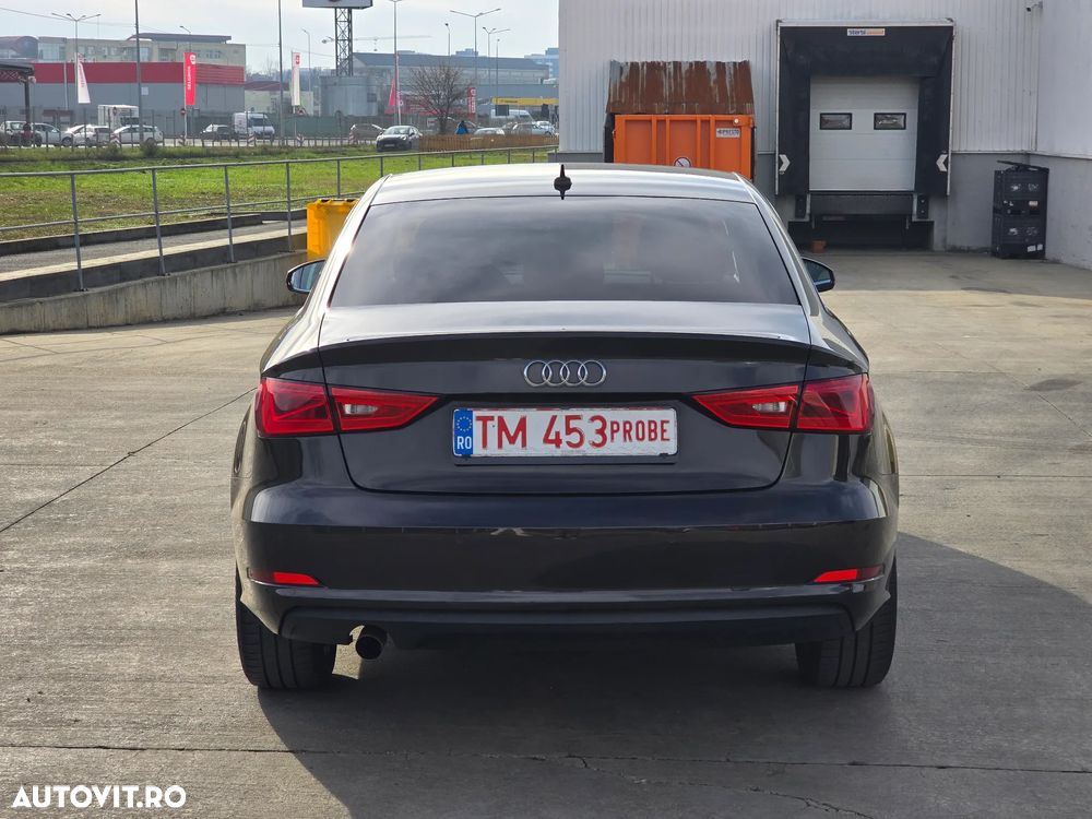 Audi A3 1.6 TDI Limousine S tronic design - 11