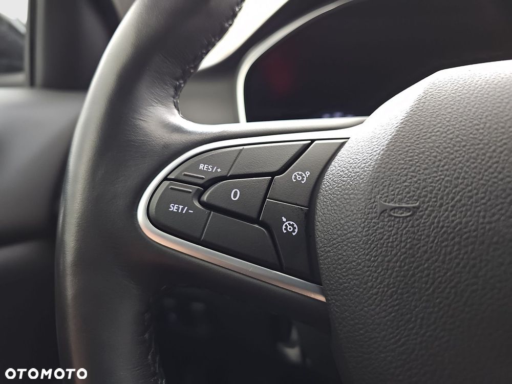 Renault Megane 1.3 TCe FAP Techno EDC - 19