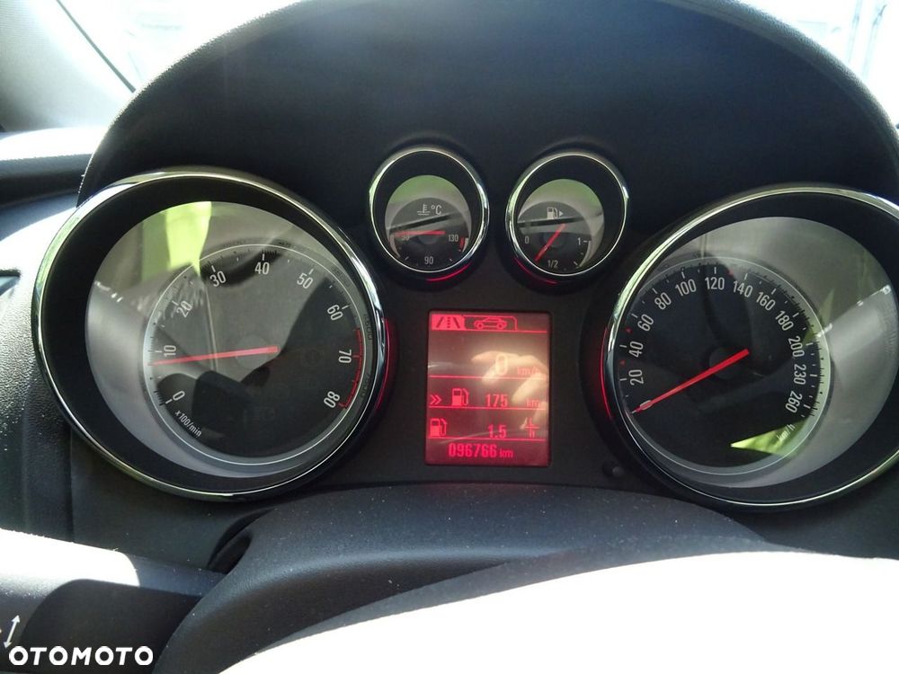 Opel Astra - 9