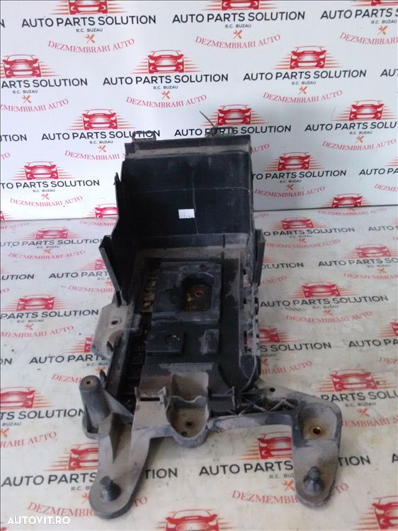 suport baterie volkswagen passat b6 1.6tdi an fabr. 2010 - 1