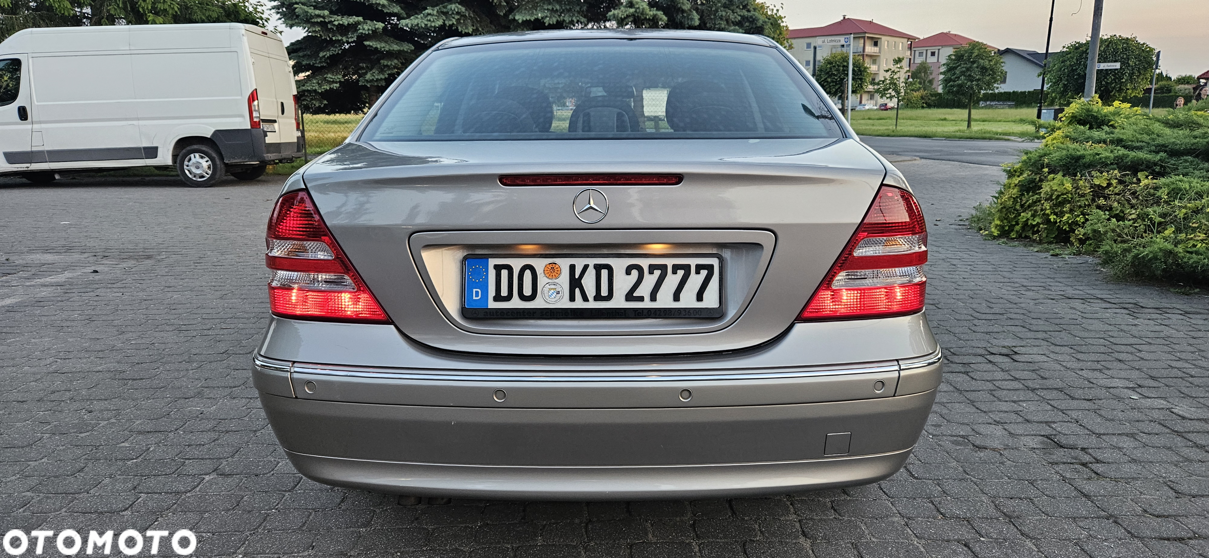 Mercedes-Benz Klasa C 180 T Kompressor Automatik Elegance - 16