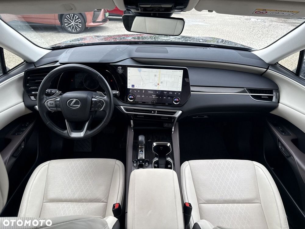 Lexus RX - 19