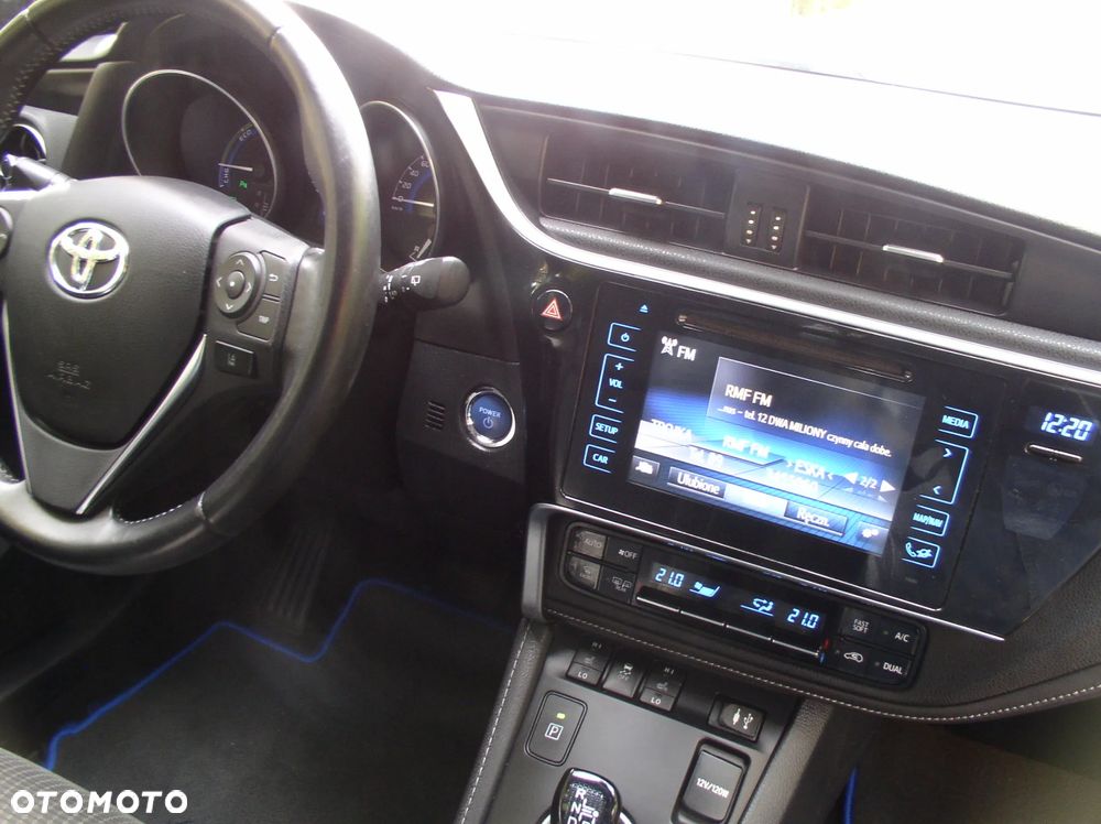 Toyota Auris 1.8 VVT-i Hybrid Automatik Touring Sports Executive - 20