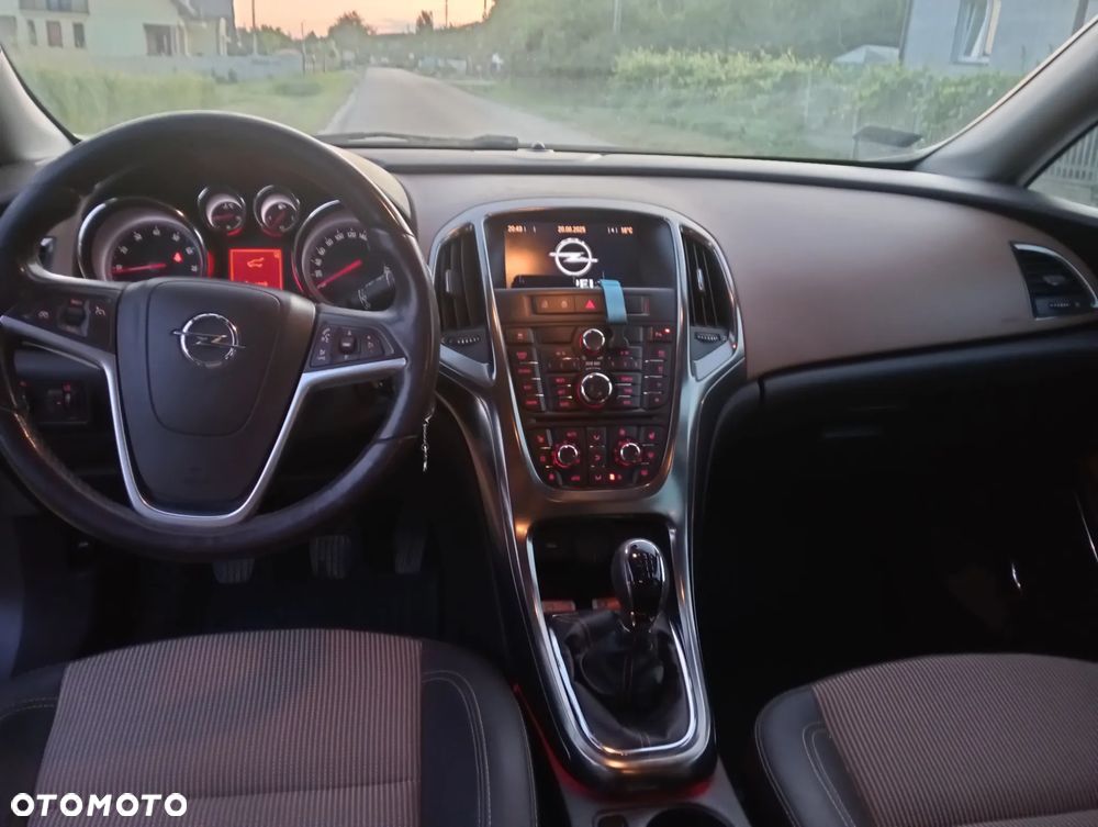 Opel Astra IV 1.6 T Sport - 5