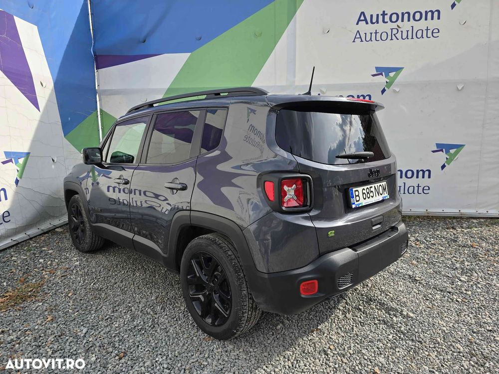 Jeep Renegade - 4