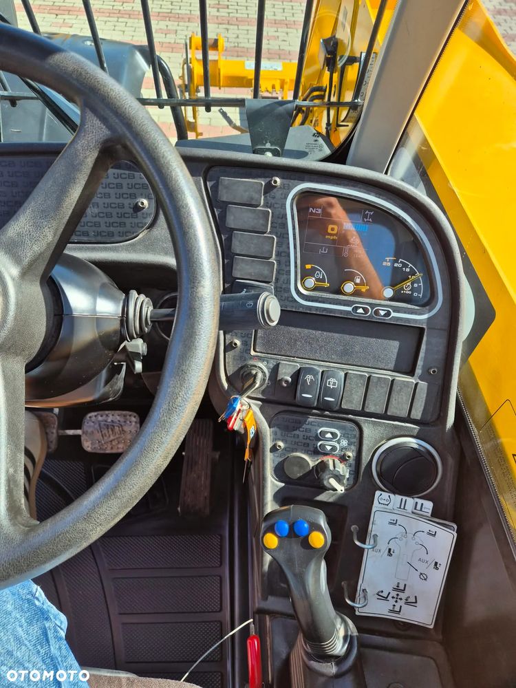 JCB 531-70 - 9
