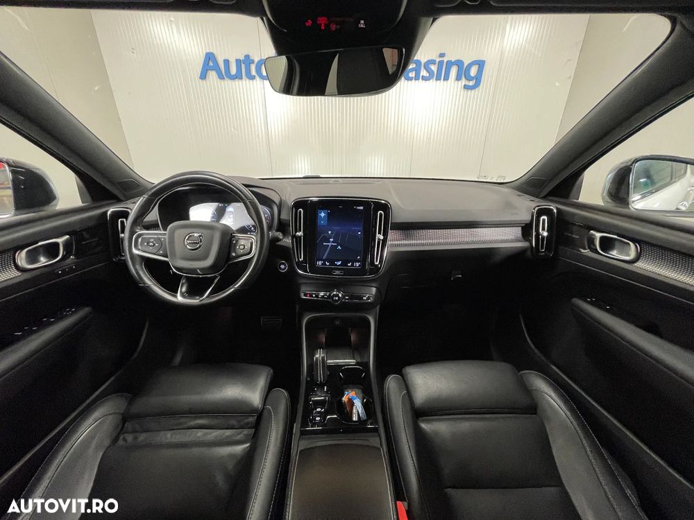 Volvo XC 40 B4 AT8 AWD Mild Hybrid R-Design - 8