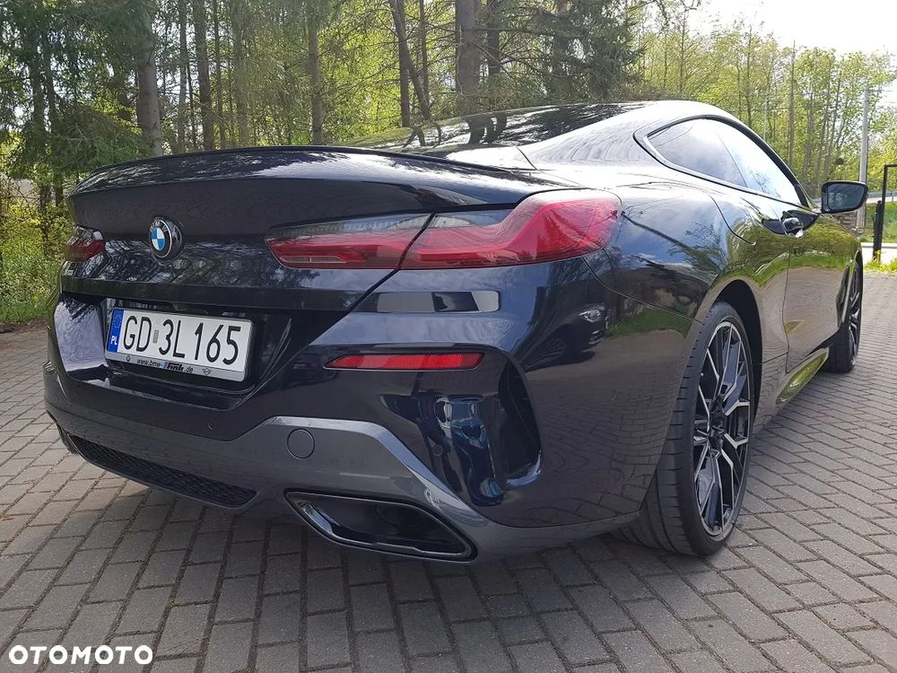 BMW Seria 8 - 8
