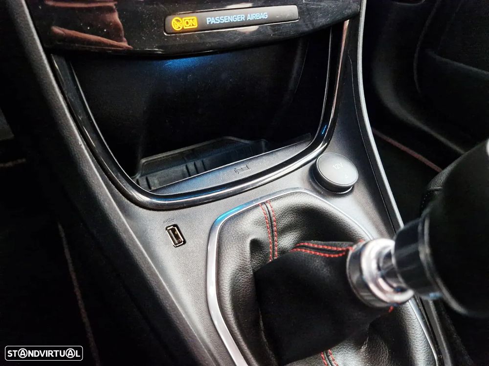 Ford Puma 1.0 EcoBoost MHEV ST-Line X - 30