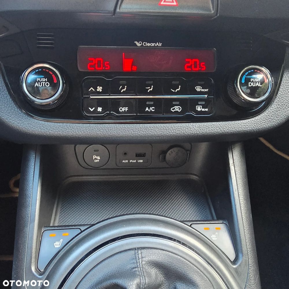 Kia Sportage - 26