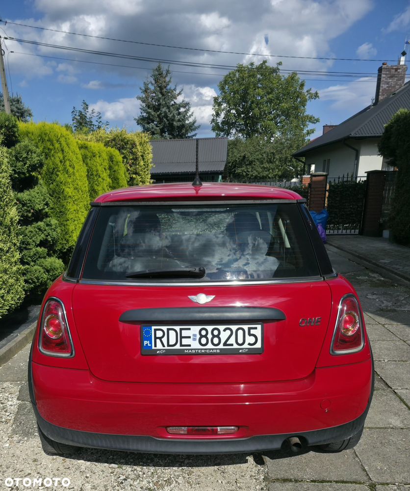 MINI ONE - 4