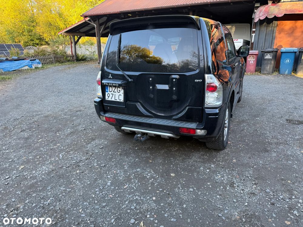 Mitsubishi Pajero - 5