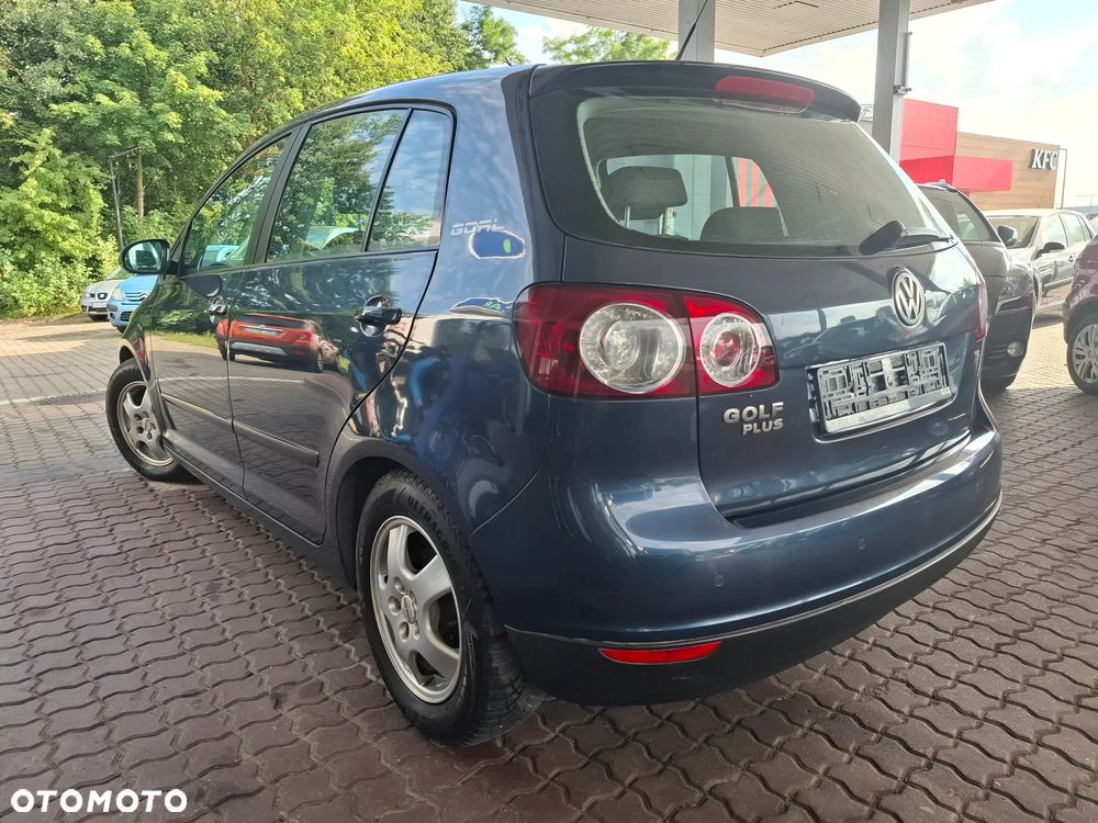 Volkswagen Golf Plus 1.6 FSI Trendline - 15