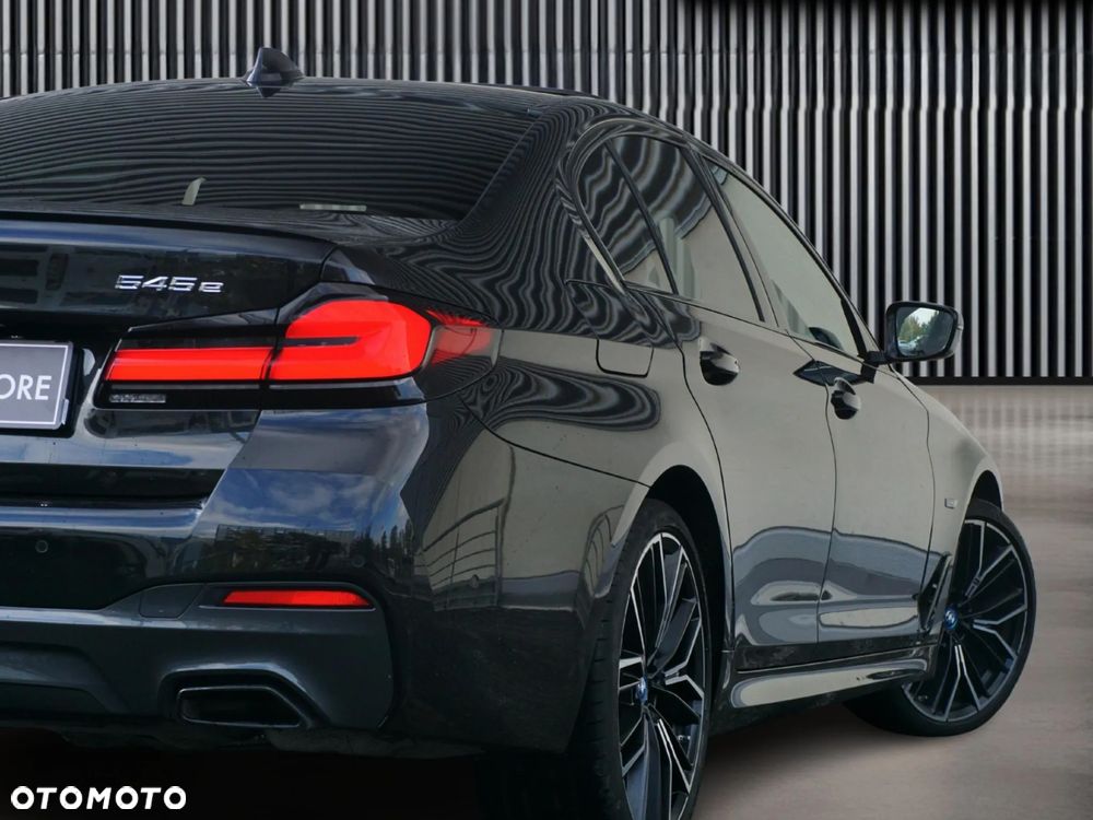 BMW Seria 5 545e xDrive M Sport sport - 11