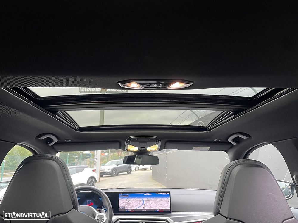 BMW 330 e Pack M Auto - 28