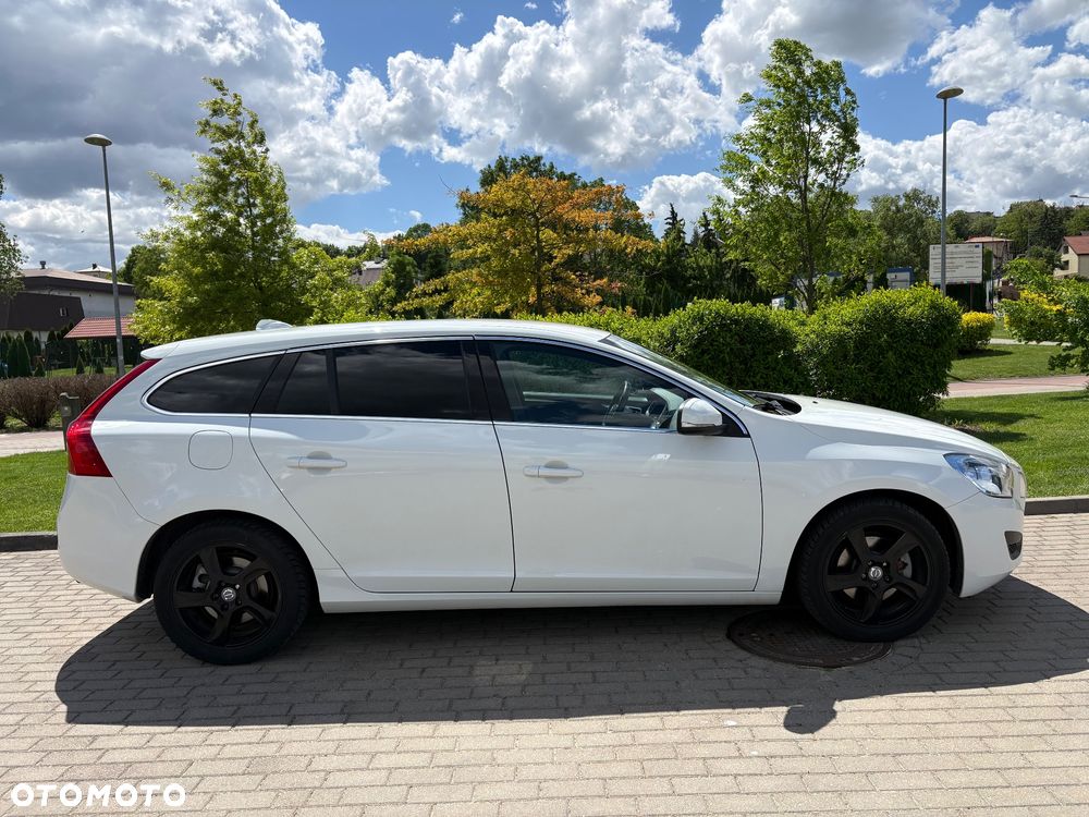 Volvo V60 T4 Geartronic Powershift Momentum - 15