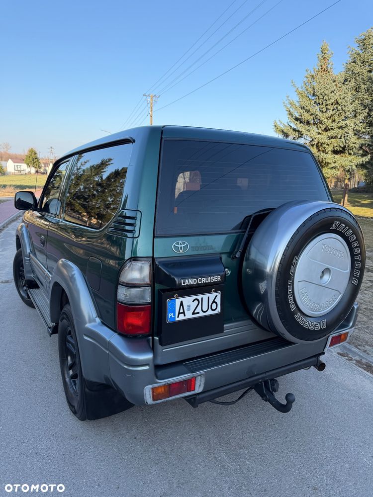 Toyota Land Cruiser - 17