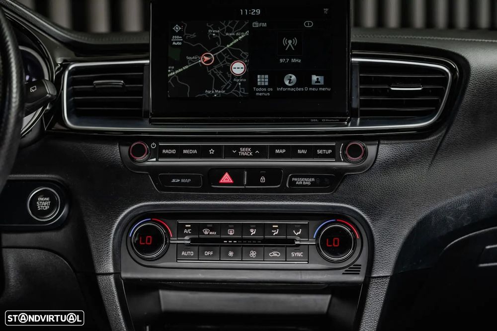 Kia ProCeed 1.6 CRDi GT Line 7DCT - 24