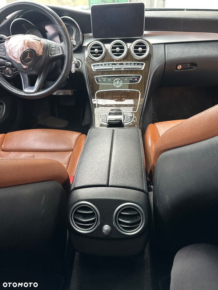 Mercedes-Benz Klasa C - 26