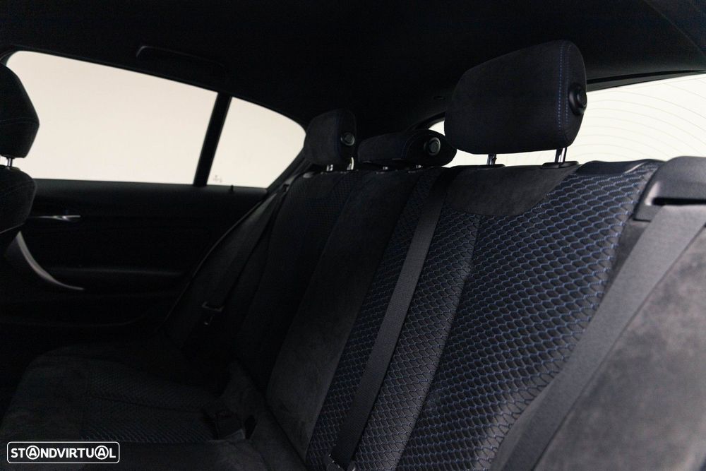 BMW 116 d Pack M - 23