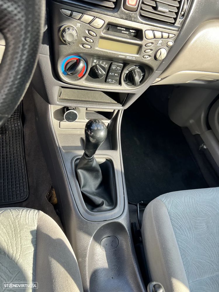 Nissan Almera 1.5 Comfort ABS+AC - 18
