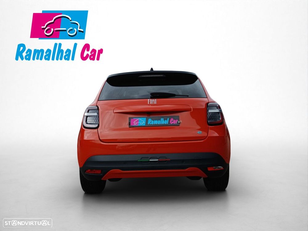 Fiat 600e 54 kWh La Prima - 7