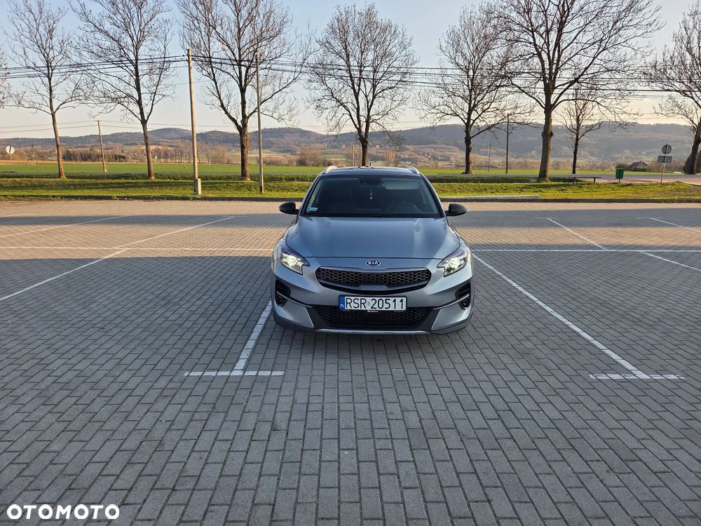 Kia XCeed 1.6 T-GDI L Business Line DCT - 3