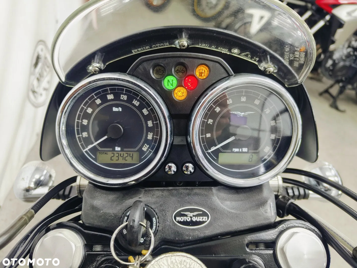Moto Guzzi V7 - 14
