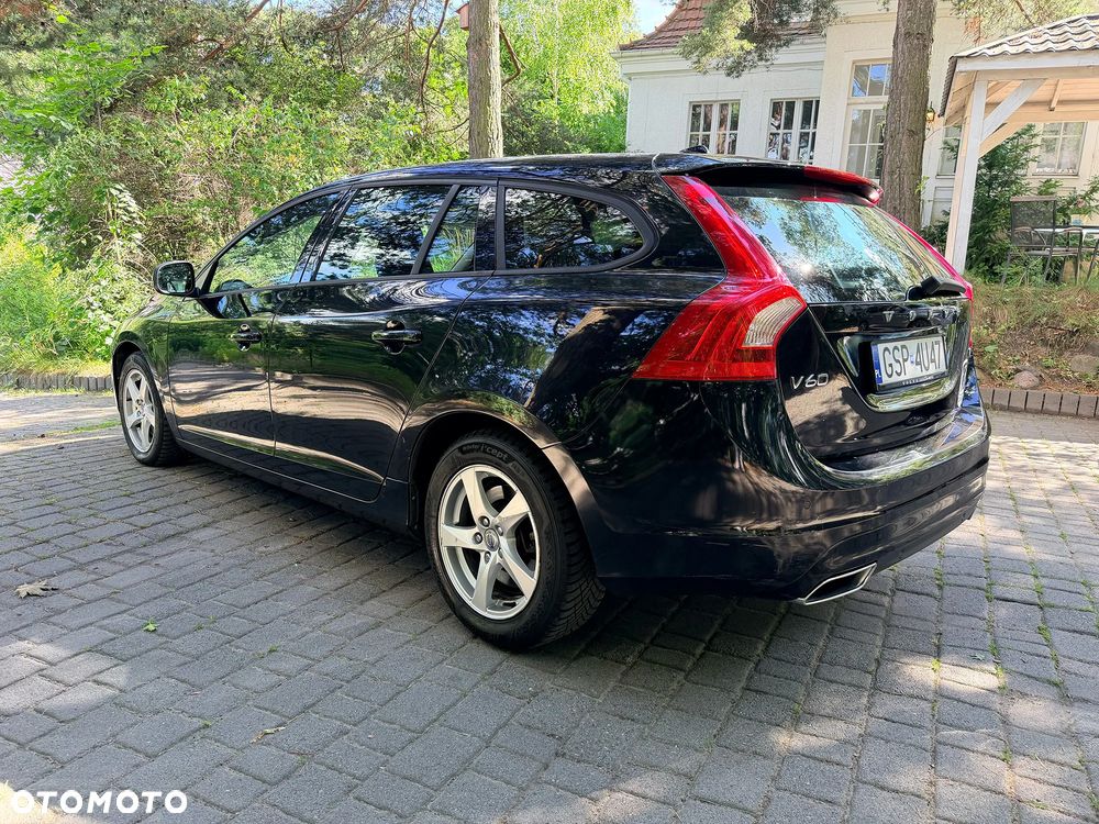 Volvo V60 D4 Drive-E Kinetic - 2